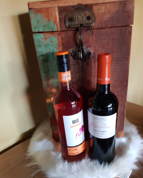 Houten kistje voor 2 flessen wijn